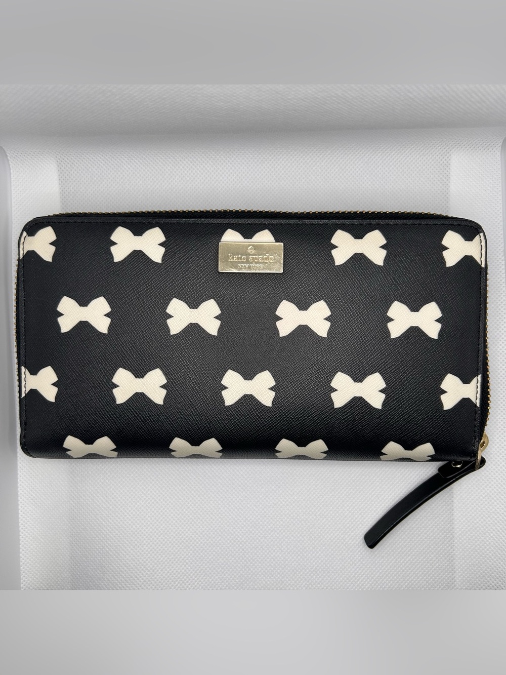 kate spade Black Wallet with Ivory Bow Print Zip-Around